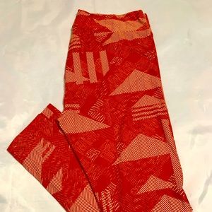 LuLaRoe Leggings - Orange - Tall & Curvy